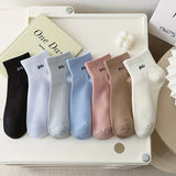 5 Pairs Letter Print Socks Comfy & Breathable Sports Short Socks Women's Stockings & Hosiery Soft & Comfy All-match Short Socks - Waraqah
