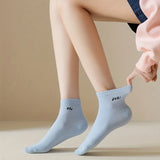 5 Pairs Letter Print Socks Comfy & Breathable Sports Short Socks Women's Stockings & Hosiery Soft & Comfy All-match Short Socks - Waraqah