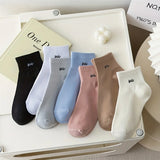 5 Pairs Letter Print Socks Comfy & Breathable Sports Short Socks Women's Stockings & Hosiery Soft & Comfy All-match Short Socks - Waraqah